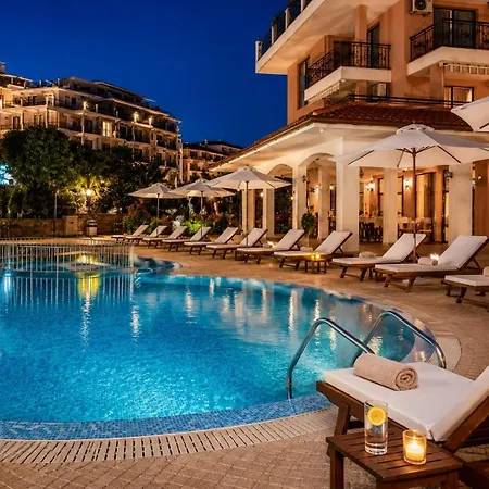 Apartment Luxury Coastal Dreams *