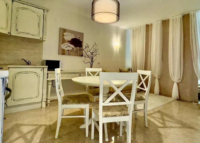 Luxury Coastal Dreams